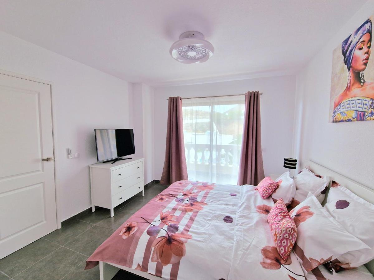 Rhea Calista Apartament Los Cristianos  Exterior photo
